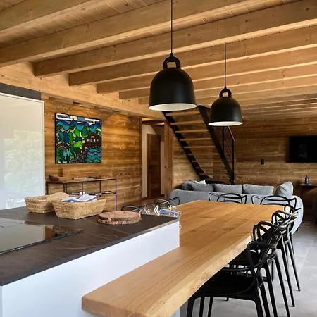 Chalet Les Roitelets 5 Etoiles Avec Jacuzzi Sauna