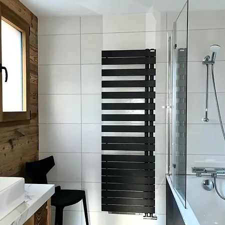 Chalet Les Roitelets 5 Etoiles Avec Jacuzzi Sauna *